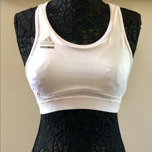 Adidas sports bra size M